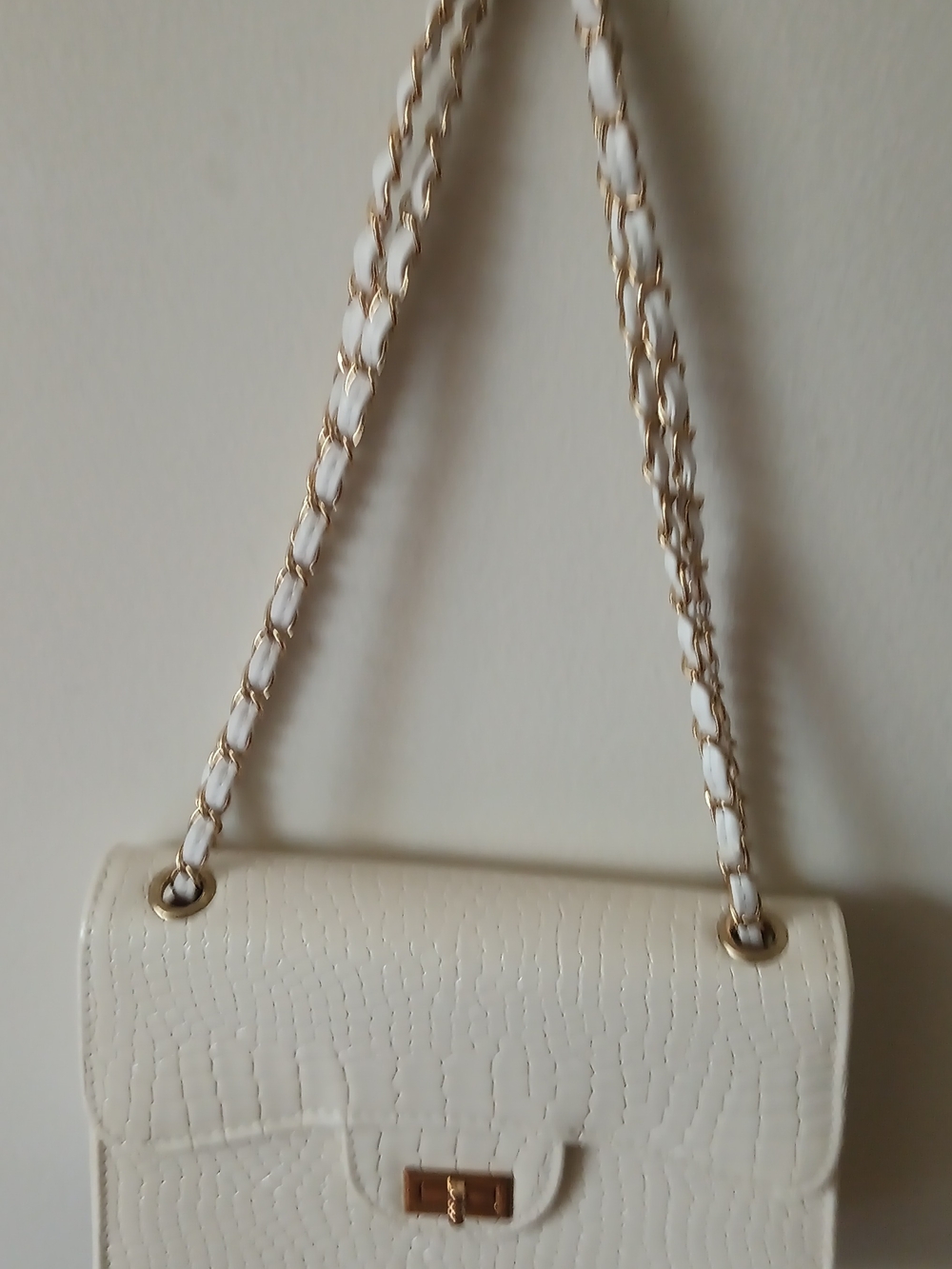 RESALE HANDBAG LOT #1